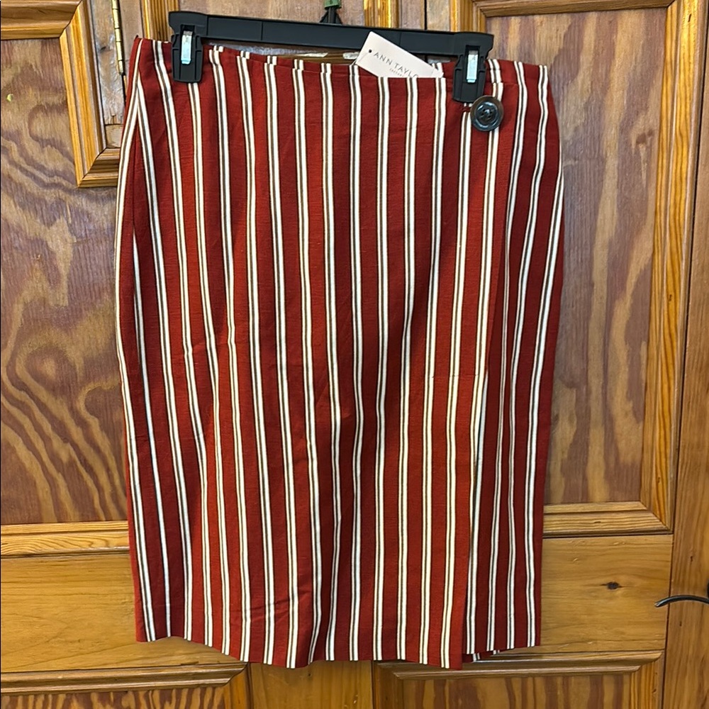 NWT 6P Ann Taylor Red Striped linen Skirt
